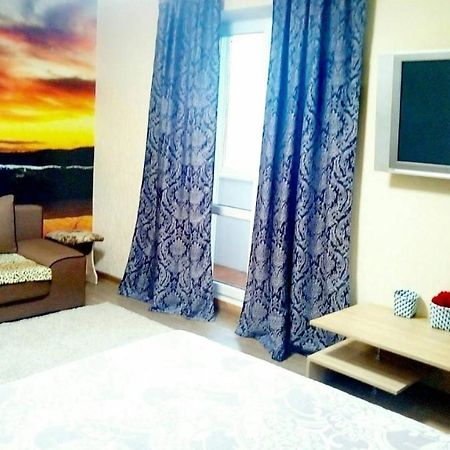 Квартира Біля Трц "Dream Town 2" Kiev Esterno foto